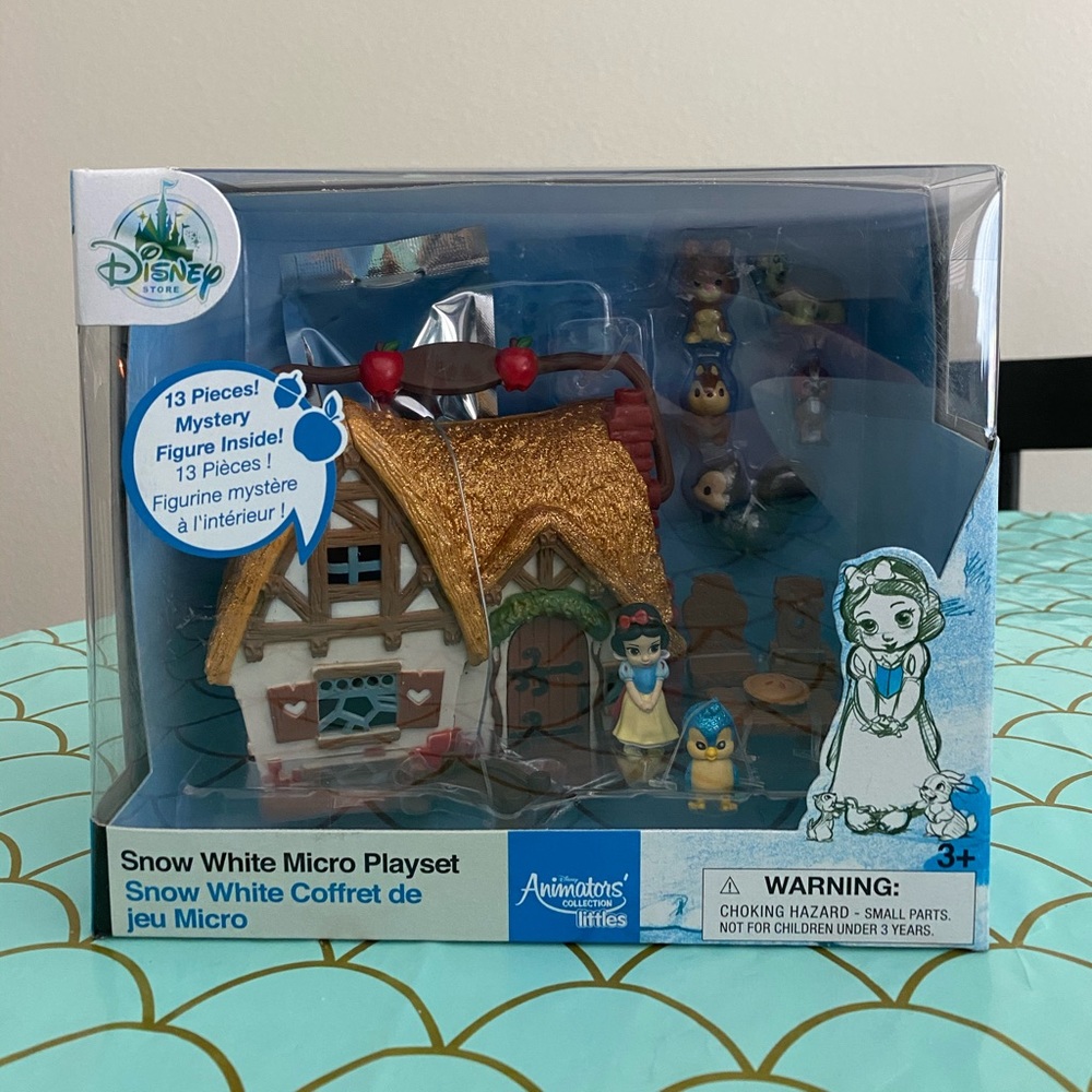 Snow White Micro Playset